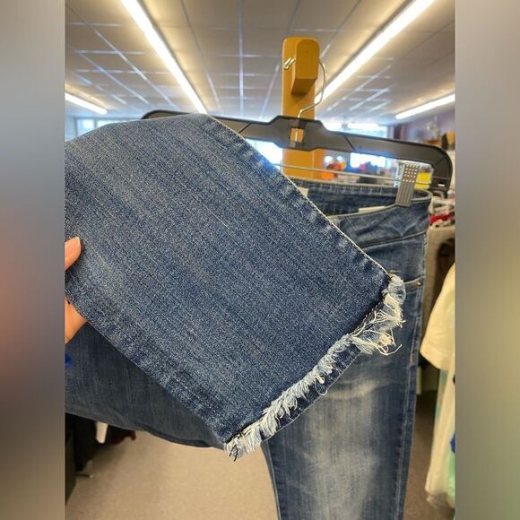 DL 1961 Ladies 26 High Waist Jeans - Picture 5 of 5